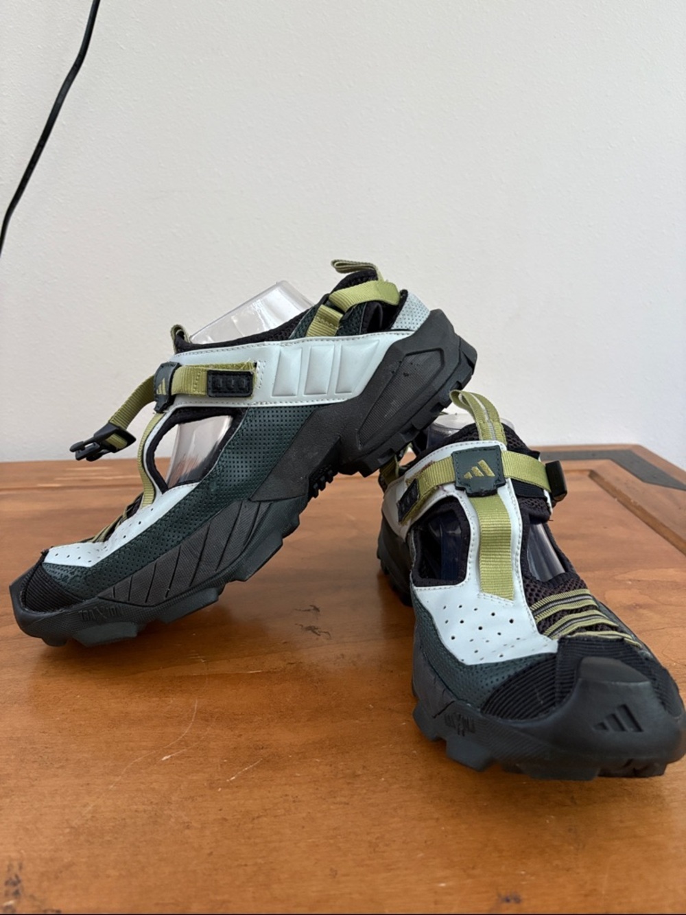 adidas Consortium Novaturbo Hybrid Trail Sandal Sneakers Size 13